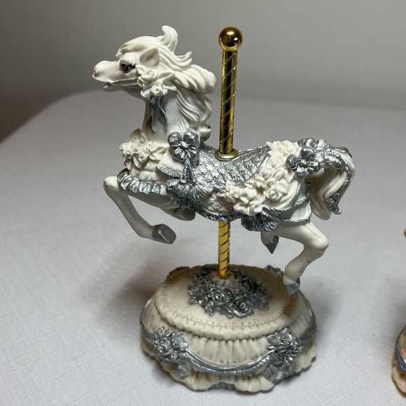Heritage House Carousel Horse Figurines. Collectible. - Picture 3 of 8